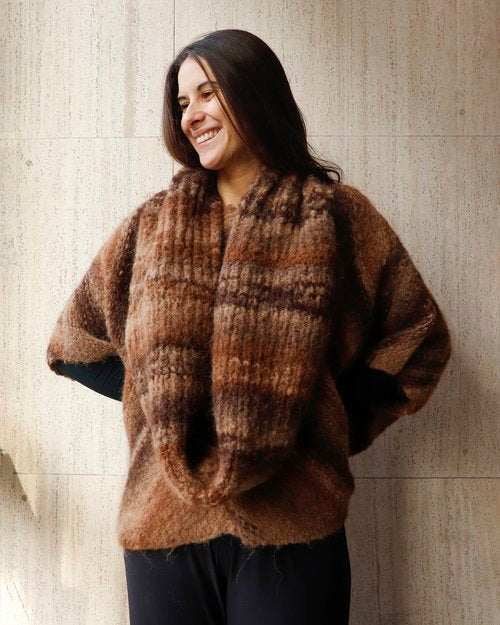 Poncho Visone